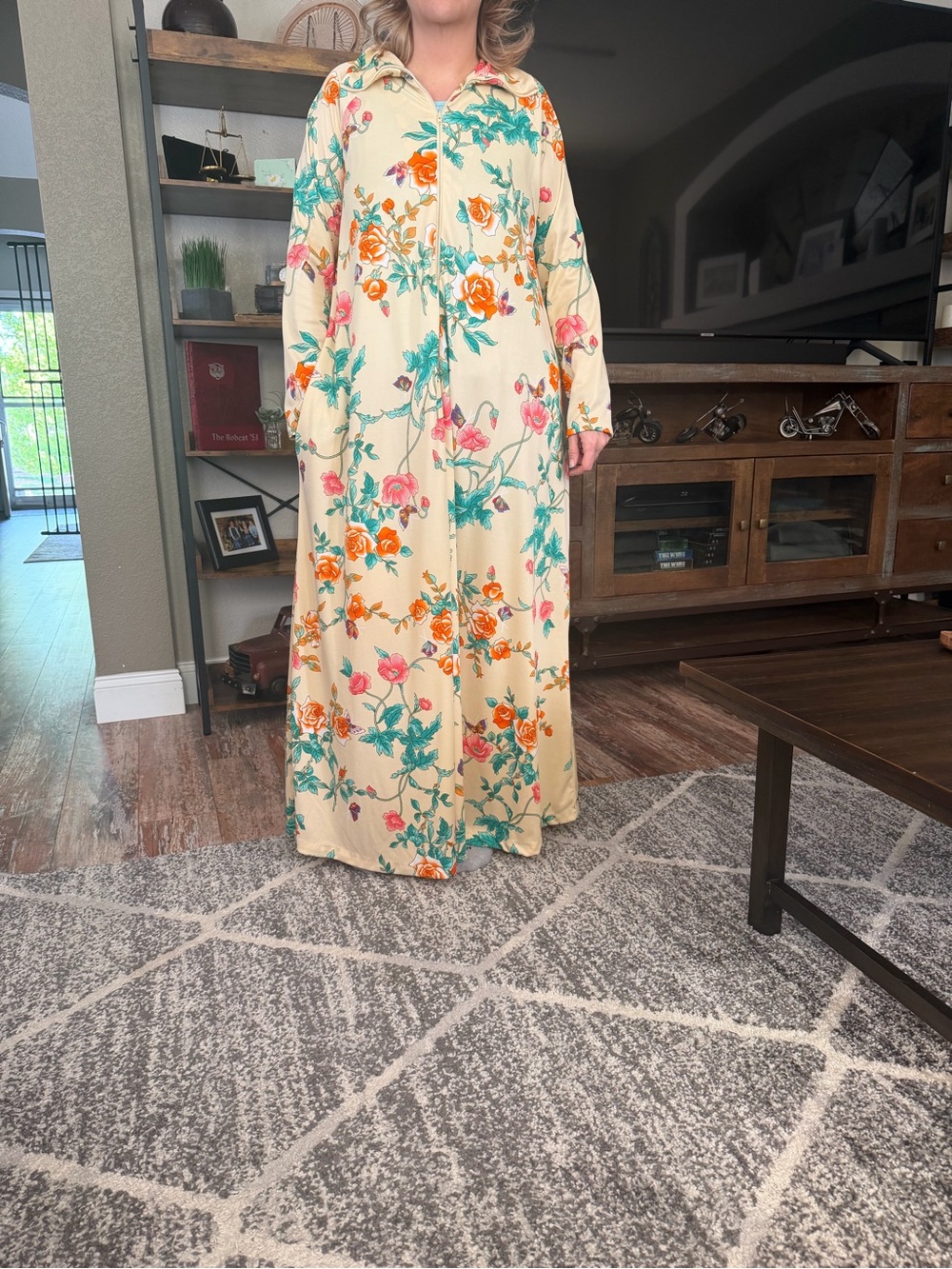 Vintage Elaine Sklar Cream Floral Maxi Half Zip House Coat
